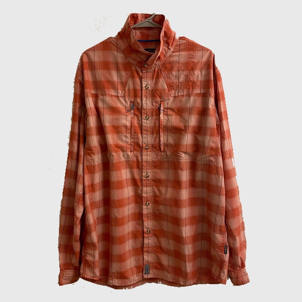 Patagonia Men’s Sz XL orange button up plaid